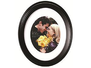 MCS Oval Portrait Frame - 11x14 with 8x10 Mat Opening